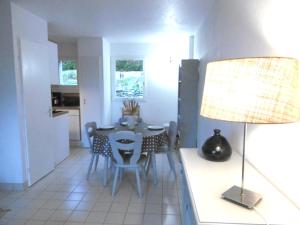 Maisonnette 3 pièces 4 personnes à 200 m de la plage WIFI - GWENNA