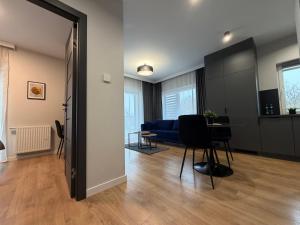 GOLD APARTMENTS GreenView