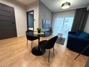 GOLD APARTMENTS GreenView