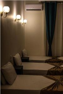 The Egyptian apartment