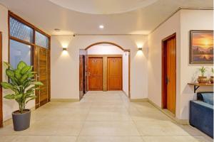 Via Angel Pink Residency