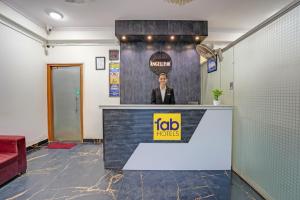 Via Angel Pink Residency