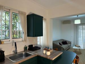 Urban lodge Agios Dimitrios