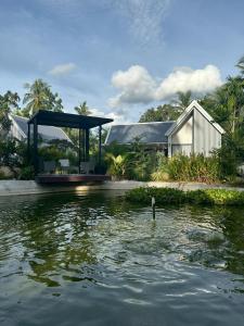 DANU COCO Pool Villa