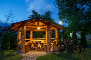 Village Cottage - Koča na vasi 