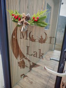 Moon Lake Bicaz - Casa Oia