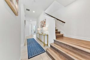 LC517T The Chic Abode at Liberty Bluff