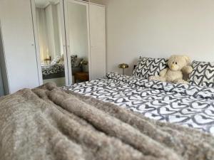 PARQUE AROMATICO CON DOS PISCINAS