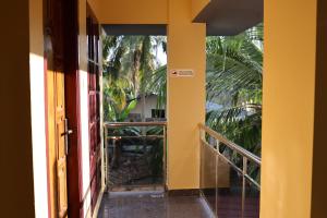 Hostel by Mohanam Comfort Homes