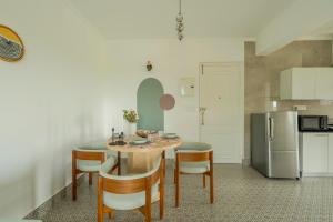 The Blue Nook, a premium 1BHK suite by Da Alohas