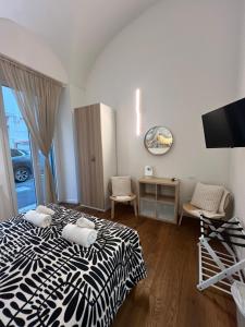 Chic Florence Retreat City Gem