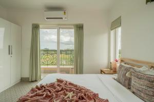 The Blue Nook, a premium 1BHK suite by Da Alohas