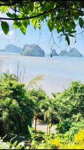 The Sunny Hill Pool Villa 180° Panoramic Sea View