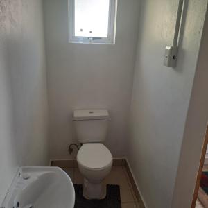 Peaceful one bedroom guesthouse in Rondebosch