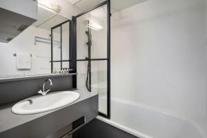 Mountain View with Ski-In and Out Loft - Résidence Roche Blanche