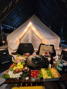 เรือนแพสุขใจ อุทัยธานี