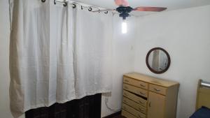 Aconchego e paz casa em Itacuruça, independente 10 minutos da praia