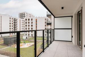 Apartamenty Krakowska - blisko lotniska Okęcie i centrum Warszawy - Apartments near Chopin airport and Warsaw center