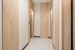 Apartamenty Krakowska - blisko lotniska Okęcie i centrum Warszawy - Apartments near Chopin airport and Warsaw center