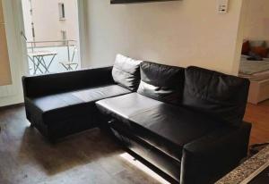 Central Zurich Flats with Balcony Hilda