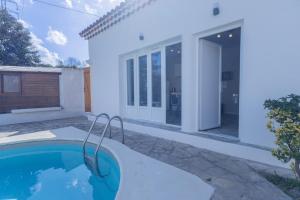 T2 - Le Patio Bleu - Piscine et proche village Camoins