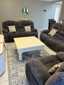 Caster two bedrooms apartment jkia