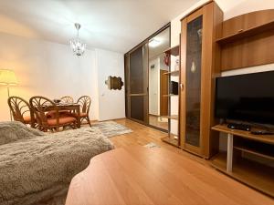 Adela Mountain View Sinaia