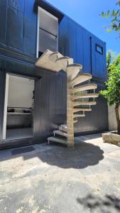 Ap Conteiner, térreo moderno 7min da praia de carro c ar condicionado