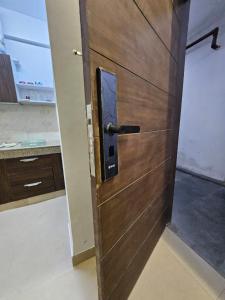 Bulls Eye BNB Room At Logix Blossom Zest