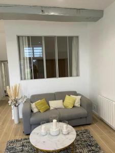 Superbe 2 pièces refait à neuf idéalement situé