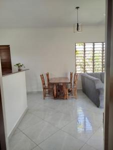 Villa hibiscus diani