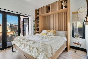 Bohemian Dream Studio Close to LA Stadium SOFI Kia Forum Intuit Dome LA Coliseum