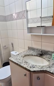 Flat completinho car ao lado do Ribeirão Shopping