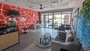 Aaronie Hotel Setiu
