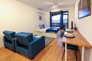 Blue Nest Studio - Free Parking and Mountain View