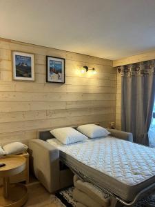 LE CORBIER Vue pistes Studio 5 personnes entièrement rénové et labellisé Qualité Hébergement Sybelles