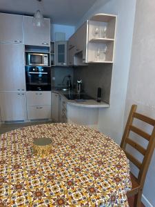 Warsaw Heart Apartments free parking