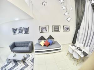 Ekocheras Suites 1-5 Pax, Malls & MRT - 0903