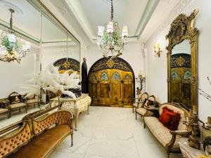 Conacul Coroanei Luxury Boutique Hotel