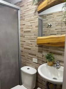 Apto Moderno Amplio y Perfectamente Ubicado