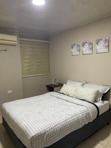 Apto Moderno Amplio y Perfectamente Ubicado