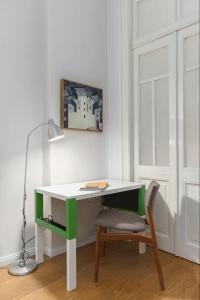 Basquiat - Gallery Style Central Neoclassical Apartment