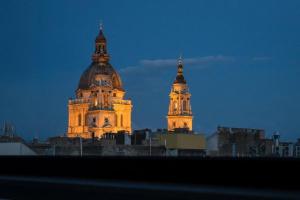 Imperial suite Basilika and Castle view free parking upon reservation