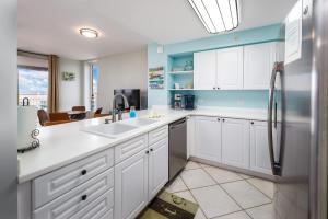 Island Princess 719 Gulf front condo