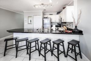 Island Sands 303 Gulf front condo