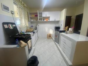 Nanas in Dianis Escape