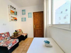 Casa Dace Renovated Studio - Fast Wi-Fi, Near Ocean, Ideal for Long Stays