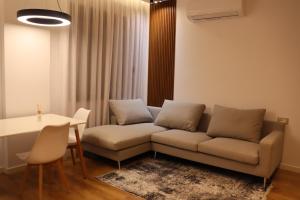 Lakeside Comfort Tirana