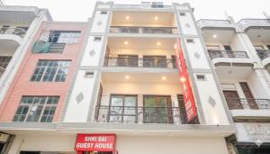 Shri Sai Guest House - Opp Azadpur Main Mandi