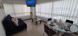 Ecusuites Family Deluxe Piso 9 Frente a Mall del Sol
